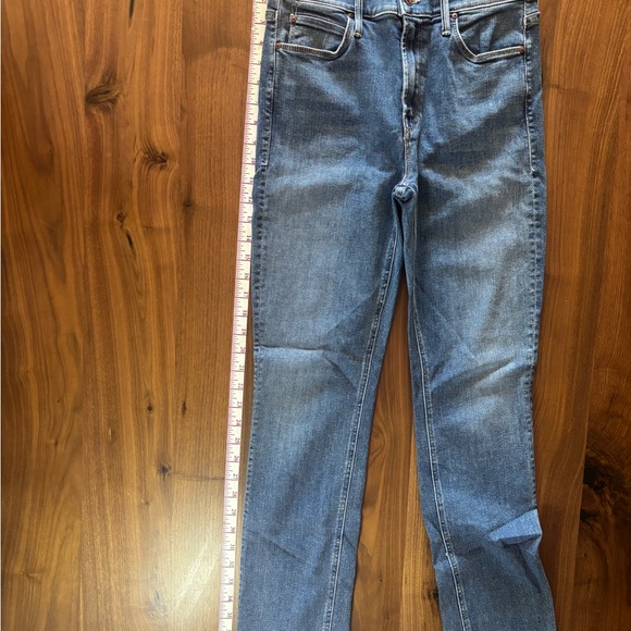 MOTHER | The Mid Rise Dazzler Ankle Fray | 27 - Picture 6 of 7